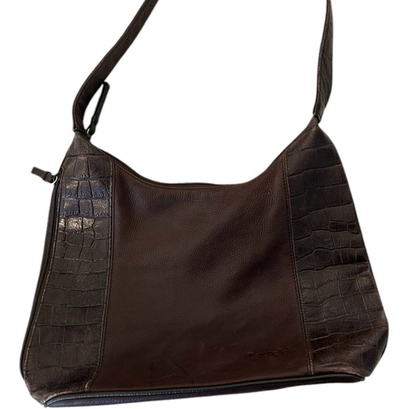 Tignanello Vintage Shoulder Bag! Leather Construction with Reptile styling. - Picture 6 of 12